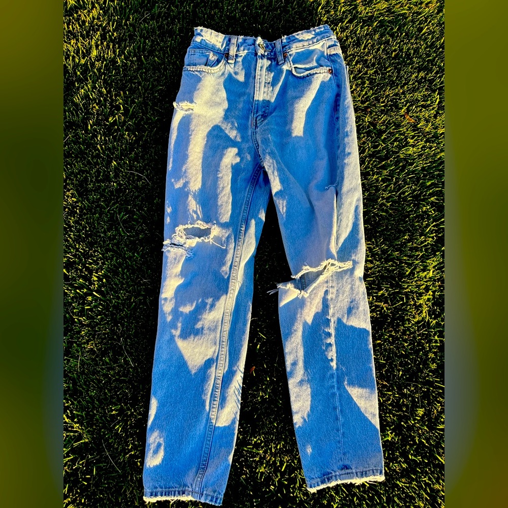 Zara, ripped jeans, good condition, size 2